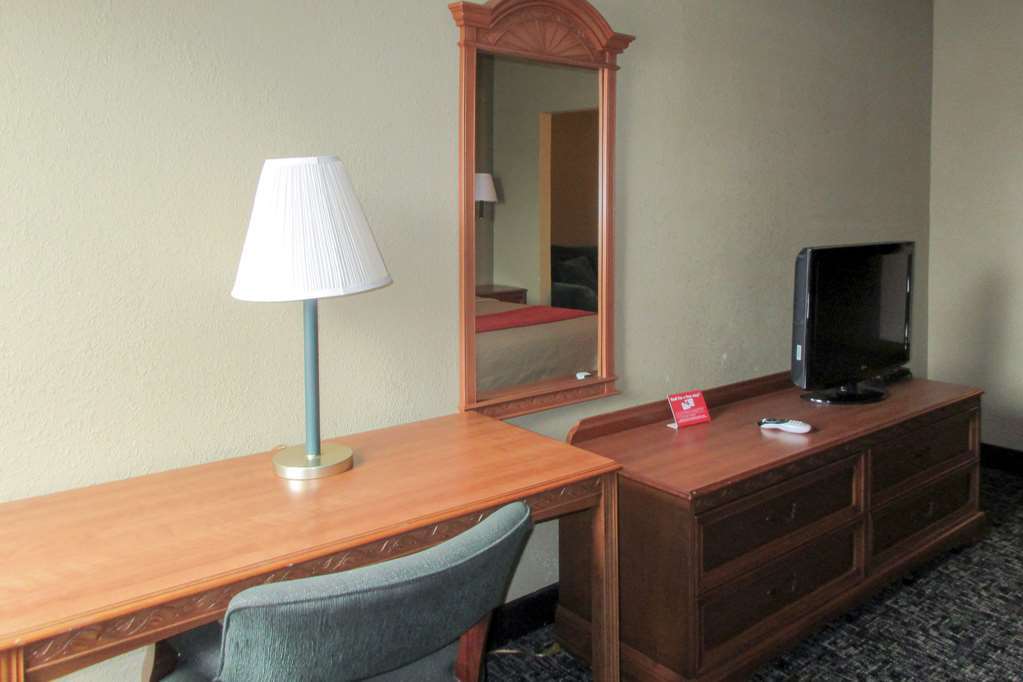 Quality Inn & Suites Ferdinand Kamer foto